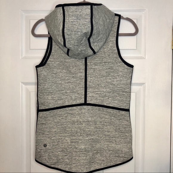 LULULEMON Insculpt Vest Light Heathered Grey 4 - Picture 8 of 10